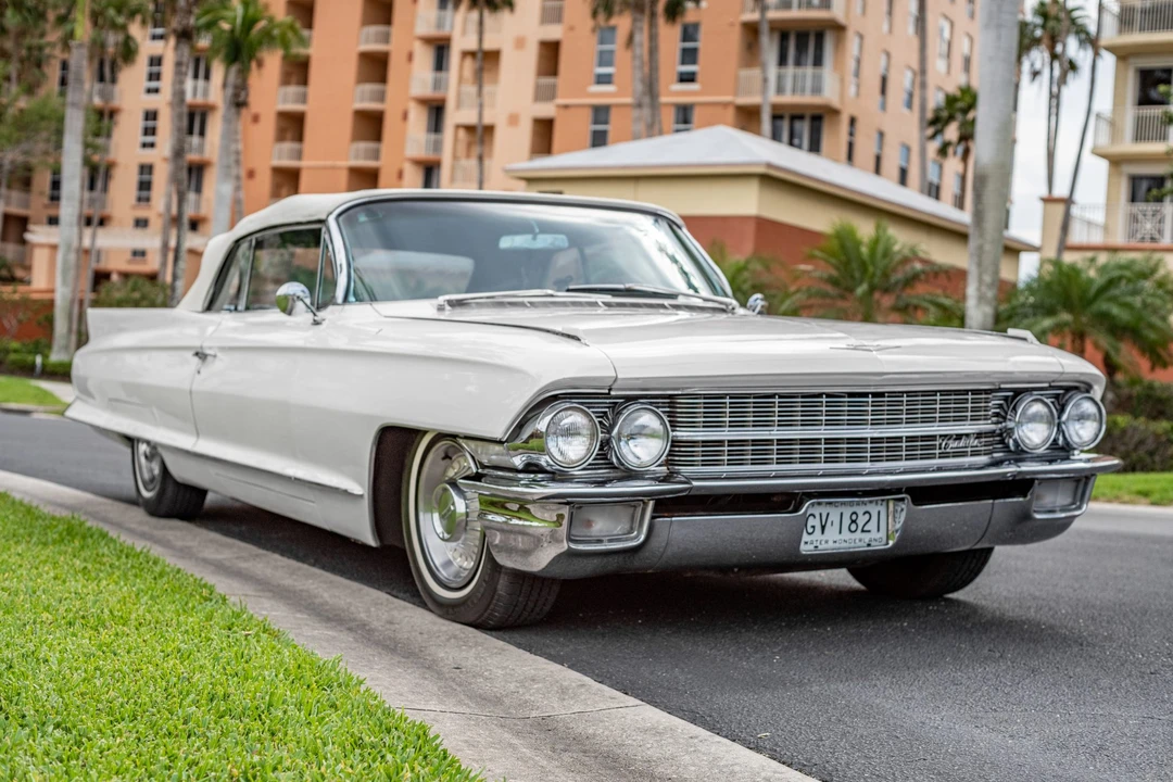 1962 Cadillac Series 62 6th Gen - Image 5 of 31