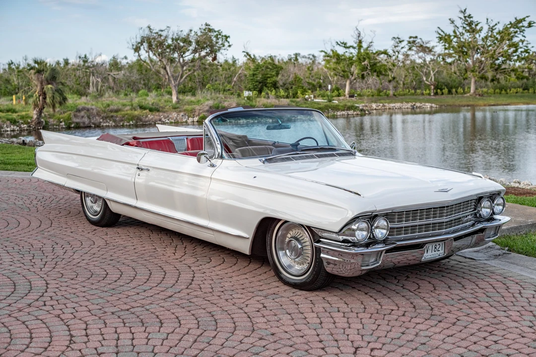 1962 Cadillac Series 62 6th Gen - Image 13 of 31