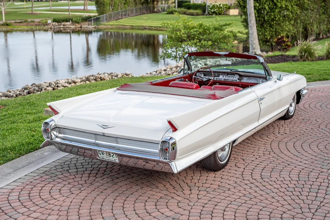 1962 Cadillac Series 62 6th Gen - Image 15 of 31