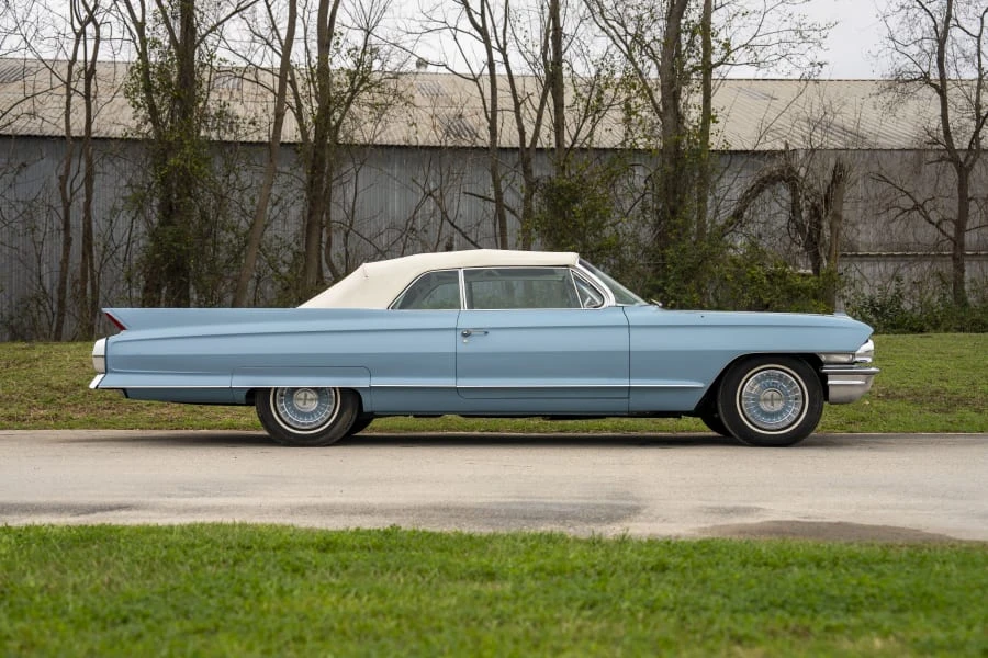 1962 Cadillac Series 62 6th Gen - Image 9 of 31
