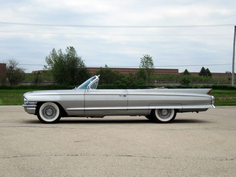1962 Cadillac Series 62 6th Gen - Image 14 of 31