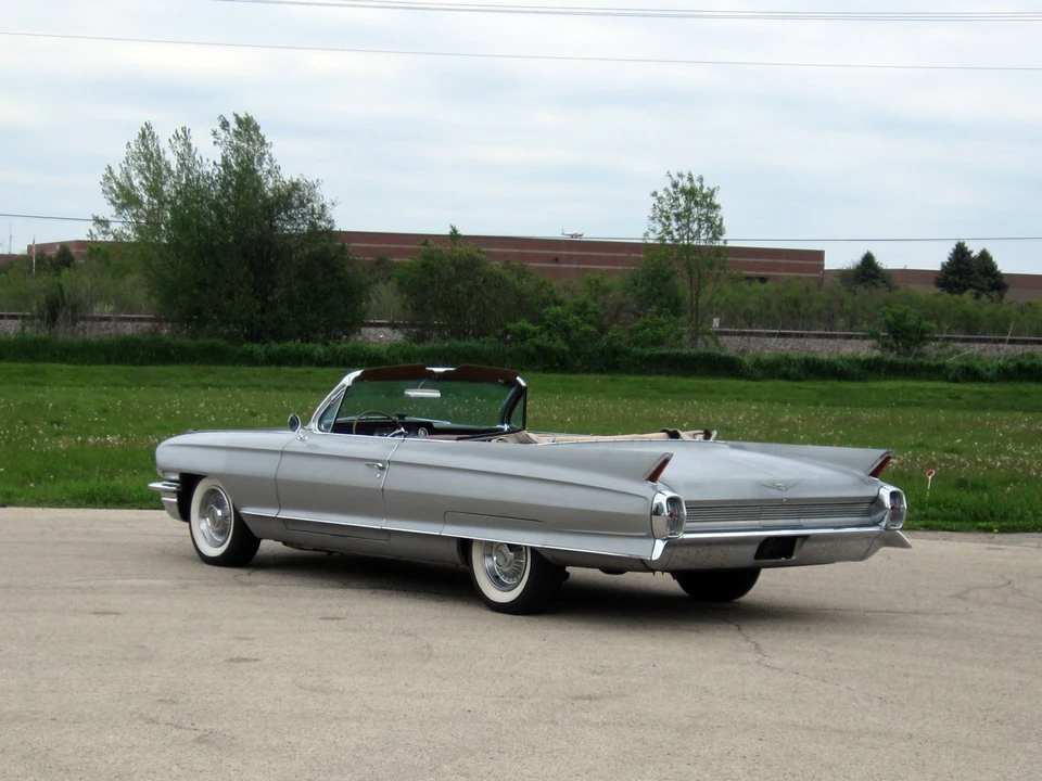 1962 Cadillac Series 62 6th Gen - Image 12 of 31