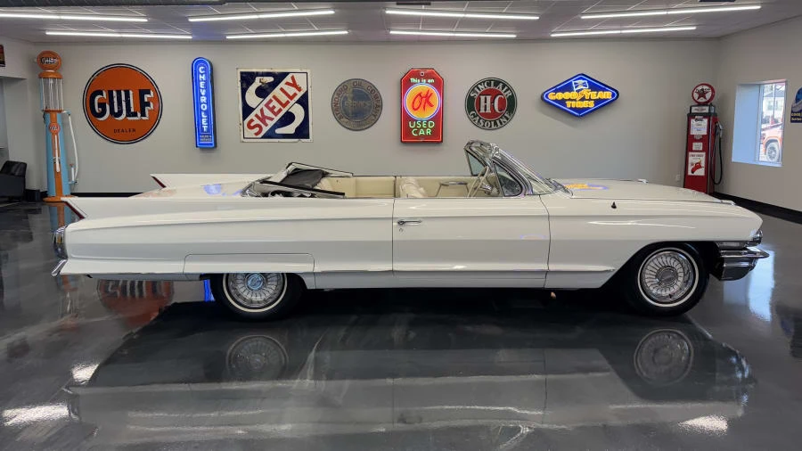 1962 Cadillac Series 62 6th Gen - Image 2 of 6