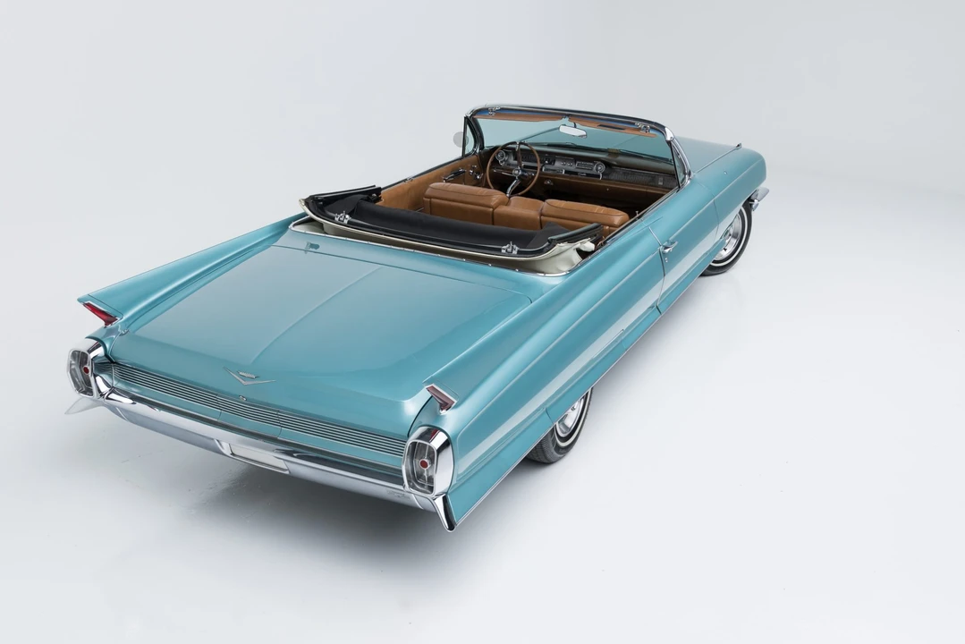 1962 Cadillac Series 62 6th Gen - Image 13 of 31