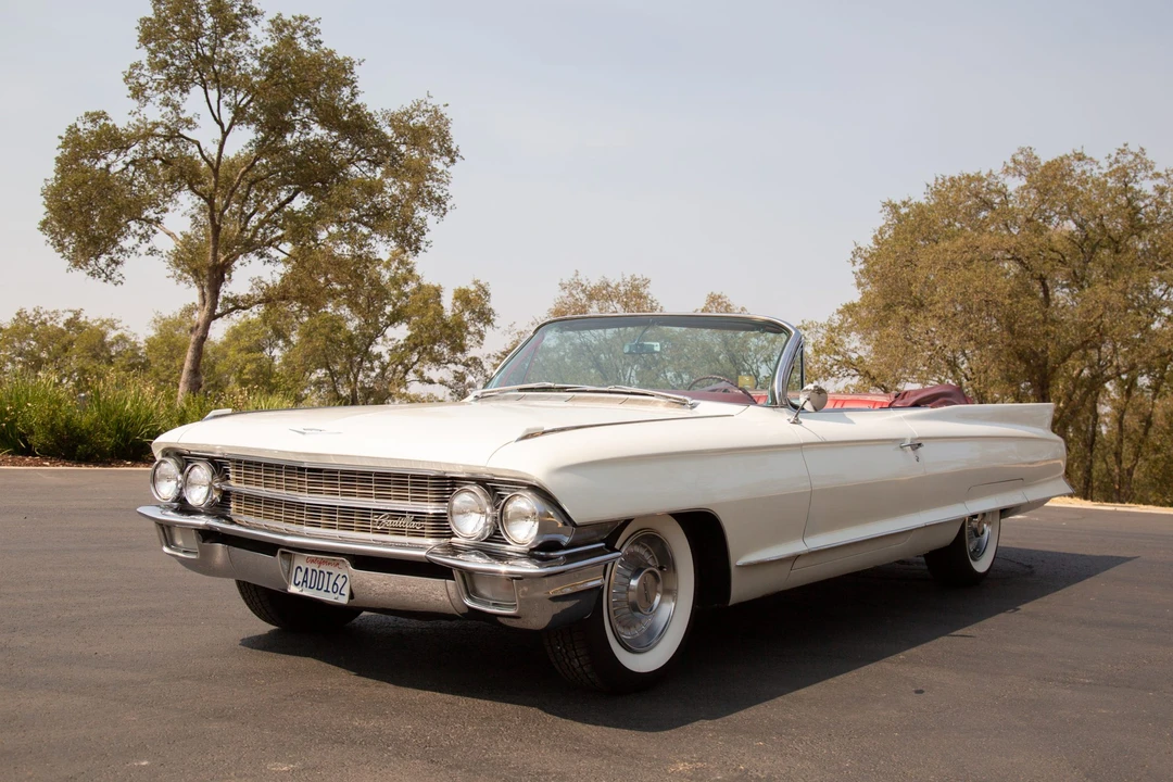 1962 Cadillac Series 62 6th Gen - Image 13 of 31
