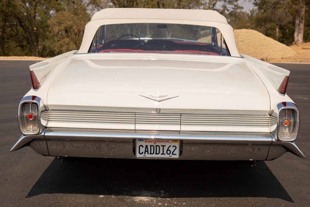 1962 Cadillac Series 62 6th Gen - Image 7 of 31