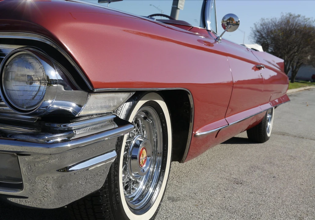 1962 Cadillac Series 62 6th Gen - Image 16 of 31