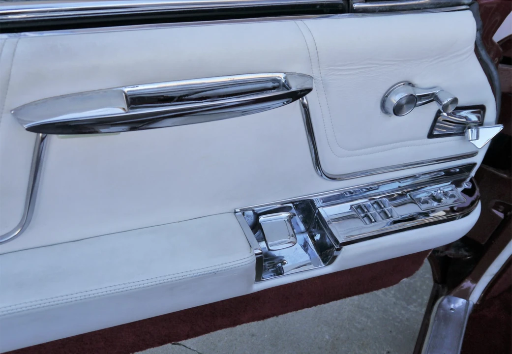 1962 Cadillac Series 62 6th Gen - Image 27 of 31