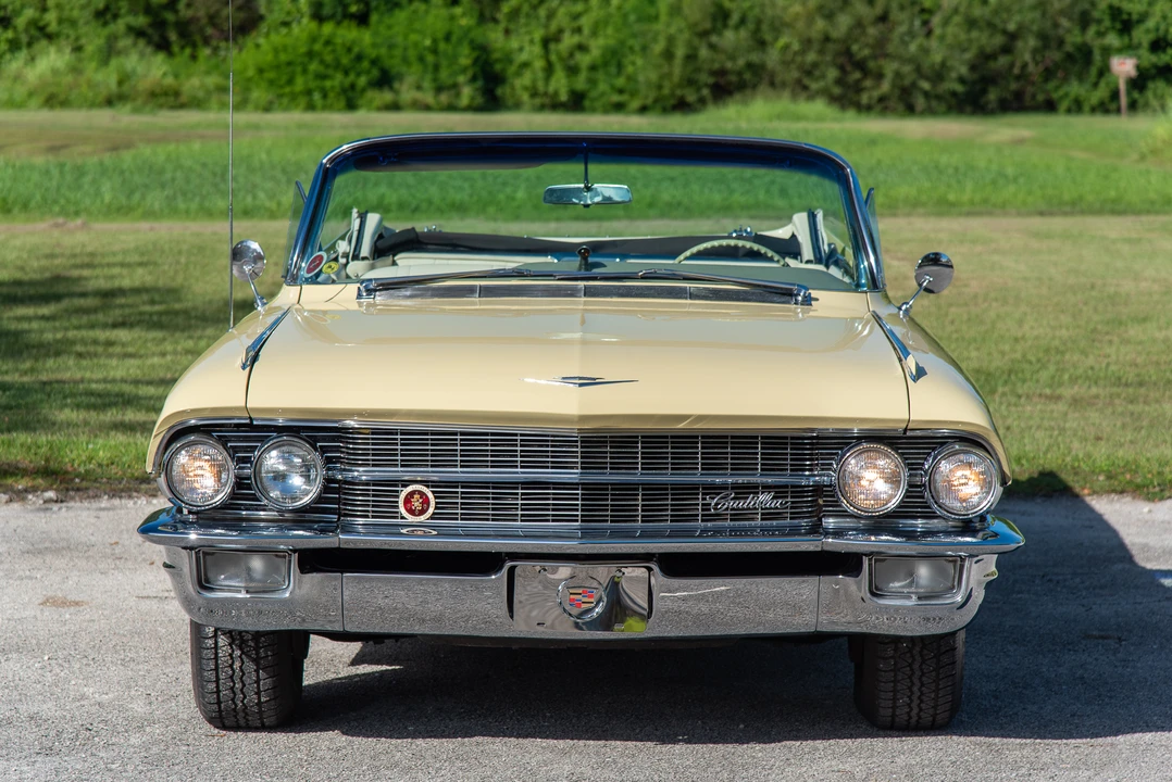 1962 Cadillac Series 62 6th Gen - Image 3 of 31