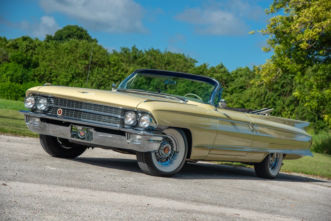 1962 Cadillac Series 62 6th Gen - Image 9 of 31