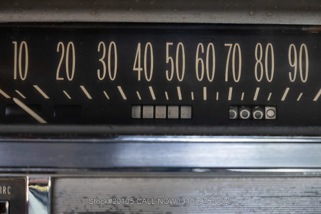 1962 Cadillac Series 62 6th Gen - Image 24 of 31