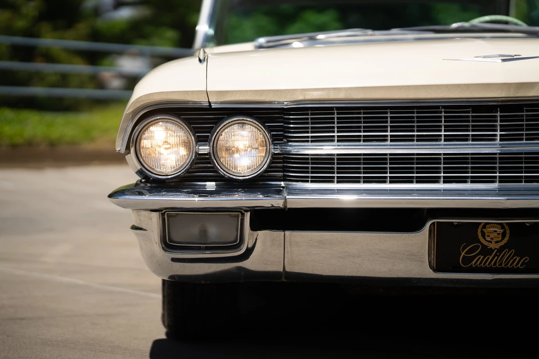 1962 Cadillac Series 62 6th Gen - Image 15 of 31