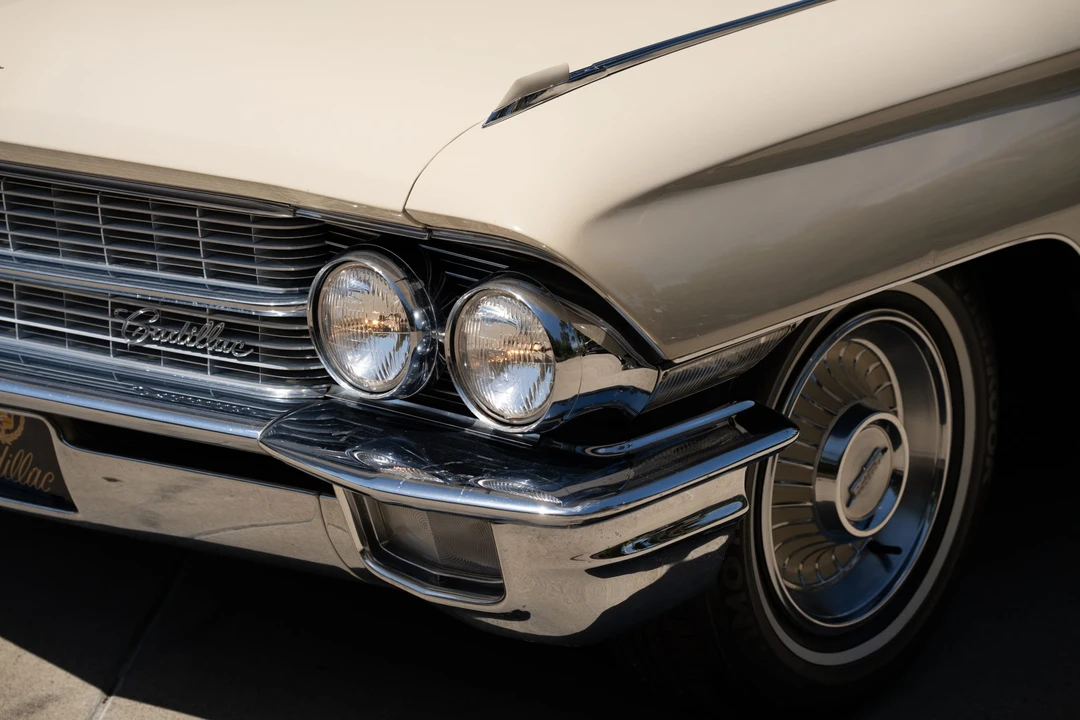 1962 Cadillac Series 62 6th Gen - Image 18 of 31