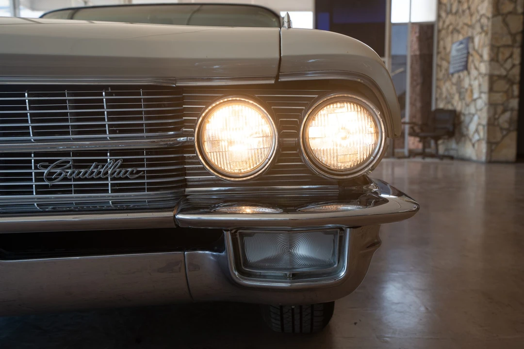 1962 Cadillac Series 62 6th Gen - Image 29 of 31
