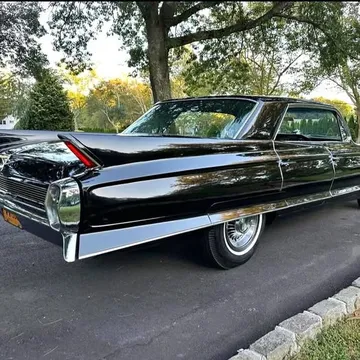 1962 Cadillac Series 62 4-Door Sedan