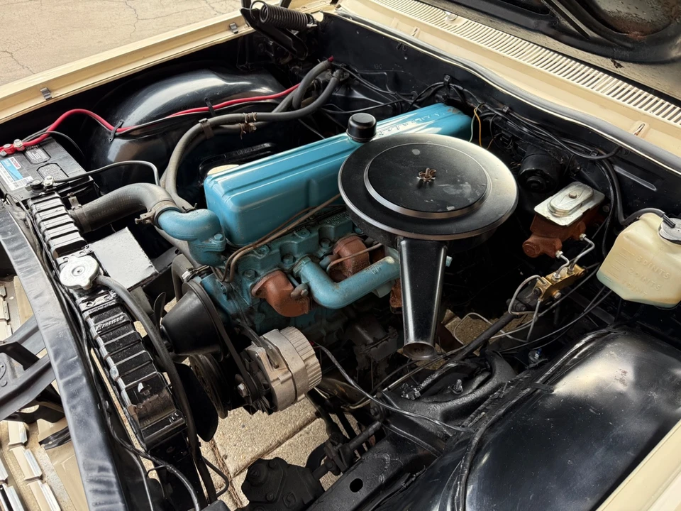 1962 Chevrolet - Image 16 of 31