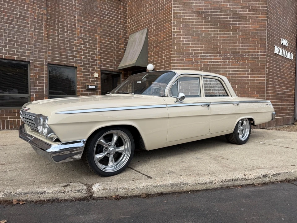 1962 Chevrolet - Image 3 of 31