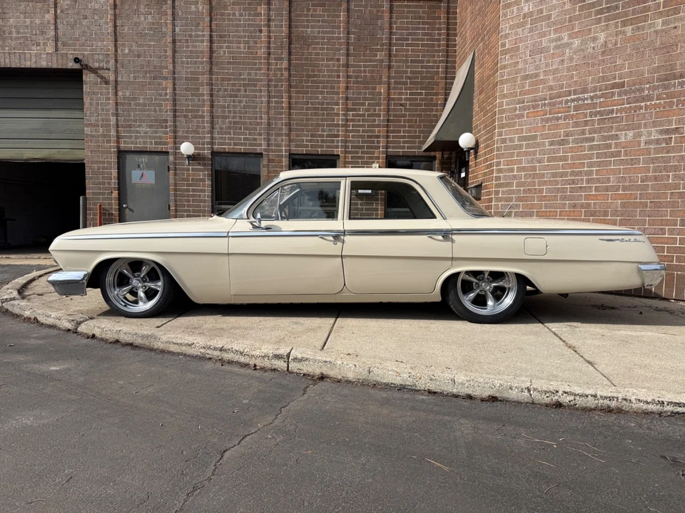 1962 Chevrolet - Image 5 of 31