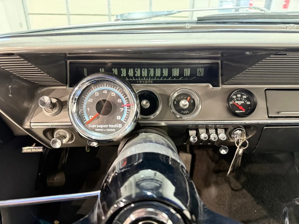 1962 Chevrolet Biscayne - Image 15 of 21