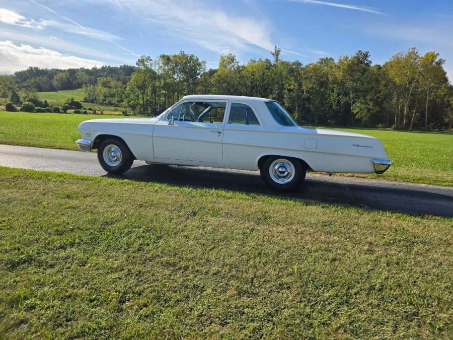 1962 Chevrolet Biscayne - Image 2 of 31