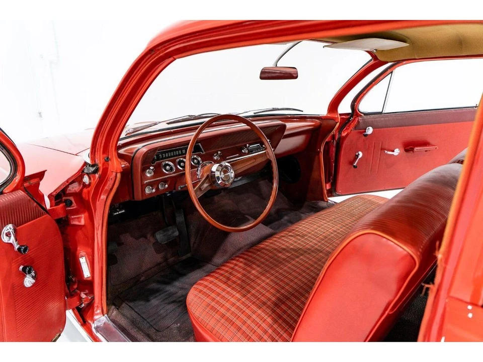 1962 Chevrolet Biscayne - Image 10 of 31