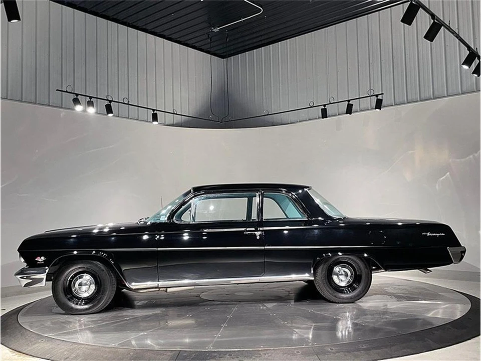 1962 Chevrolet Biscayne - Image 10 of 31