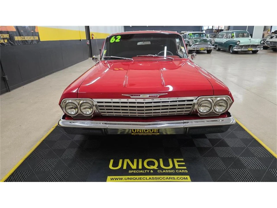 1962 Chevrolet Biscayne - Image 2 of 31