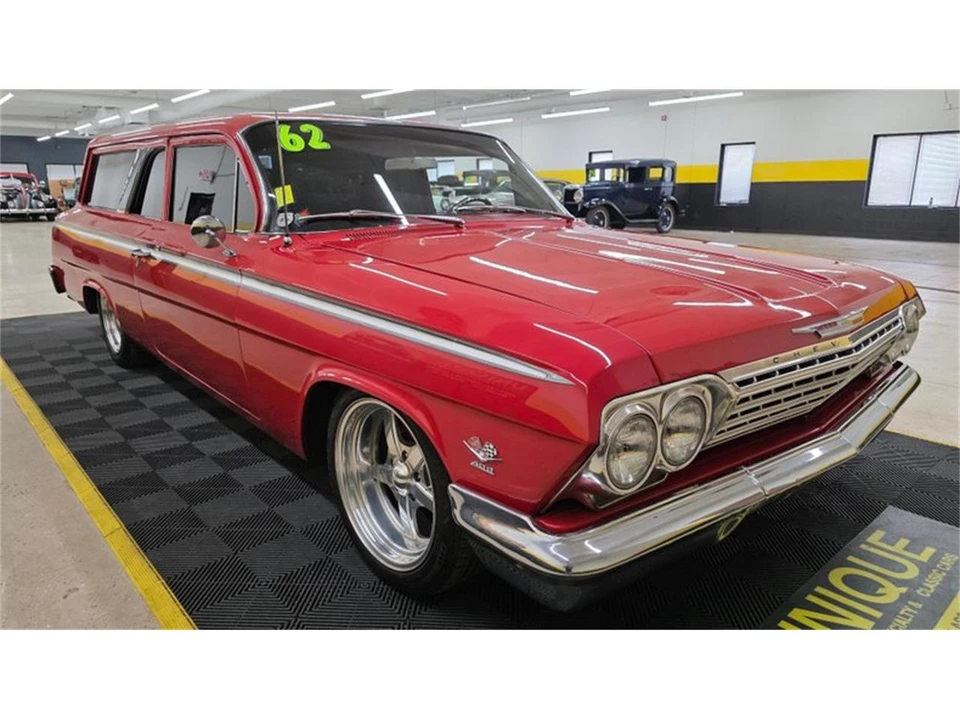 1962 Chevrolet Biscayne - Image 3 of 31