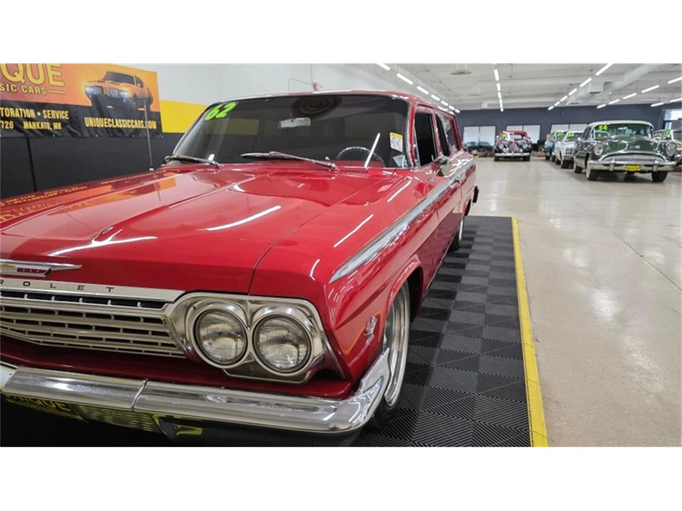 1962 Chevrolet Biscayne - Image 9 of 31