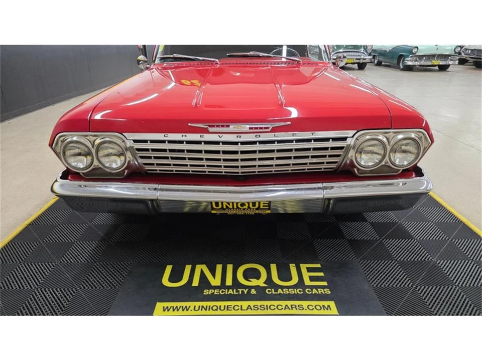 1962 Chevrolet Biscayne - Image 10 of 31