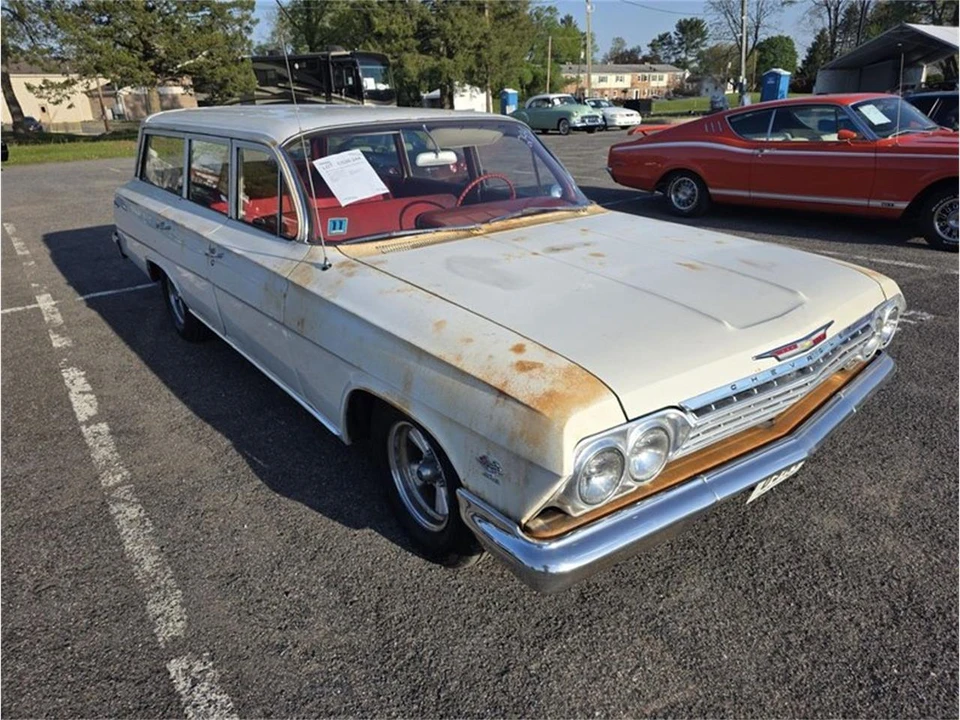 1962 Chevrolet Biscayne - Image 2 of 13