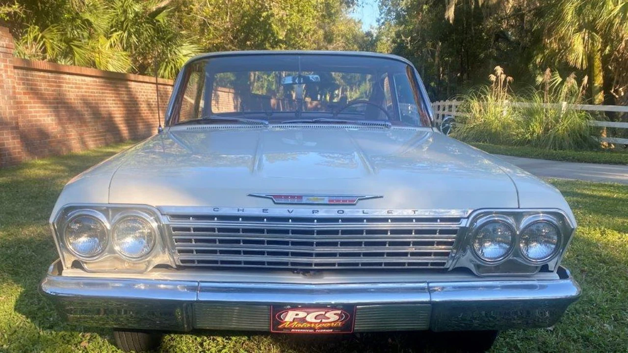1962 Chevrolet Biscayne - Image 9 of 14