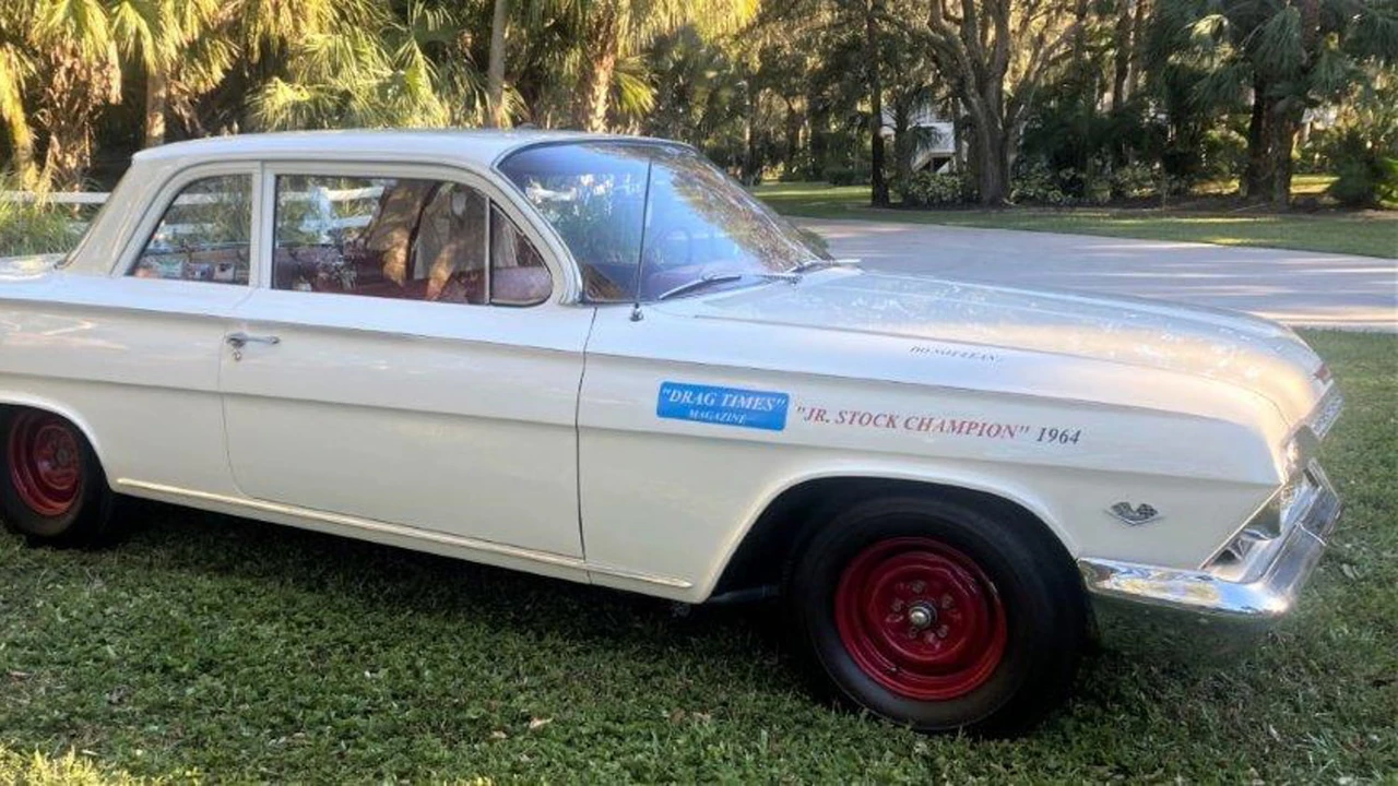 1962 Chevrolet Biscayne - Image 10 of 14