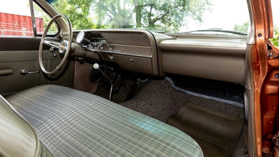 1962 Chevrolet Biscayne - Image 8 of 31