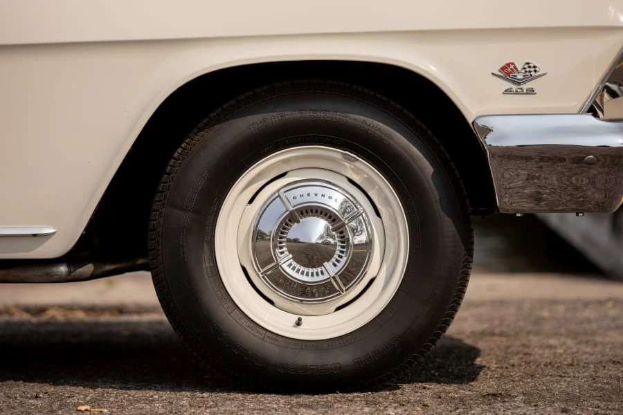 1962 Chevrolet Biscayne - Image 15 of 31