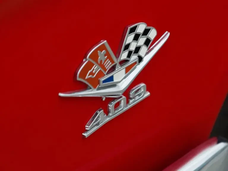 1962 Chevrolet Biscayne - Image 10 of 24