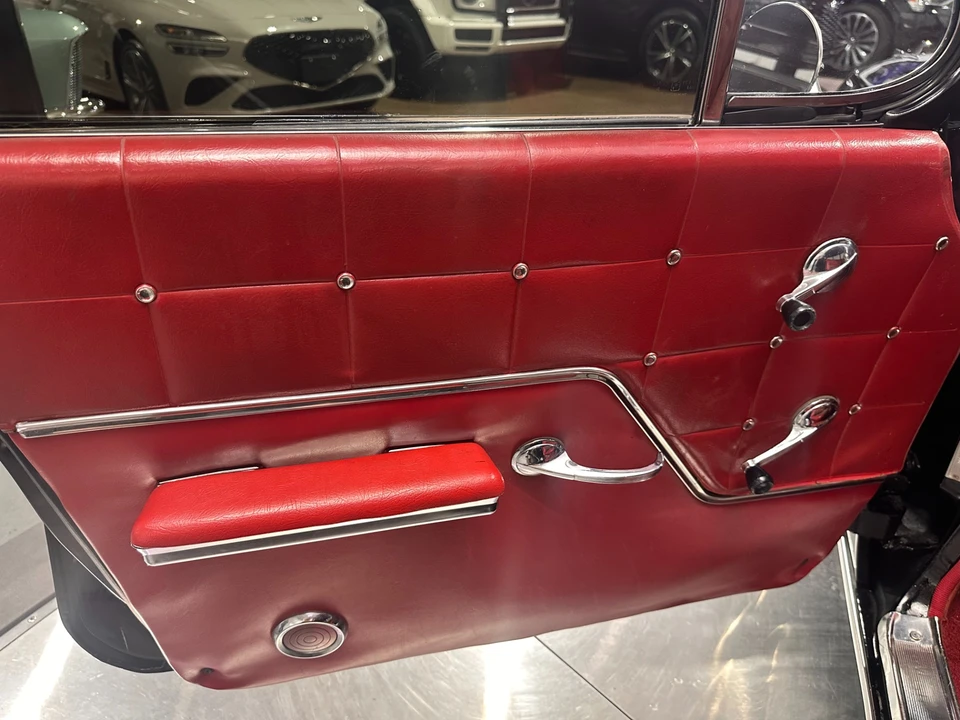 1962 Chevrolet Biscayne - Image 16 of 31