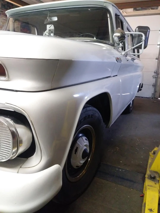 1962 Chevrolet Suburban 5th Gen - Image 14 of 31