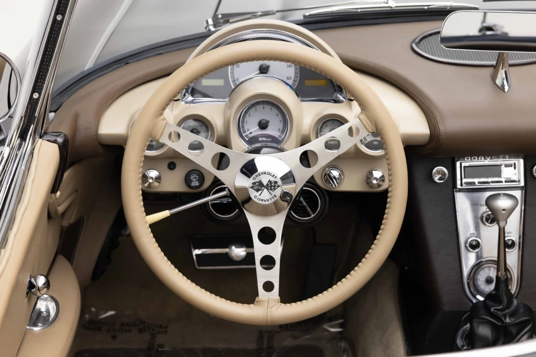 1962 Chevrolet Corvette C1 - Image 14 of 31