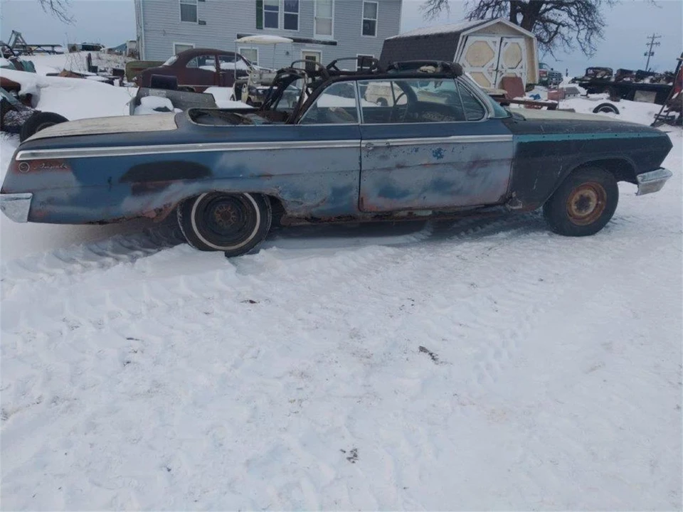 1962 Chevrolet - Image 11 of 31