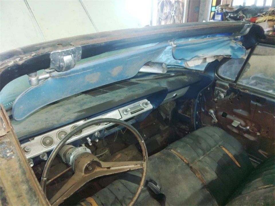 1962 Chevrolet - Image 14 of 31