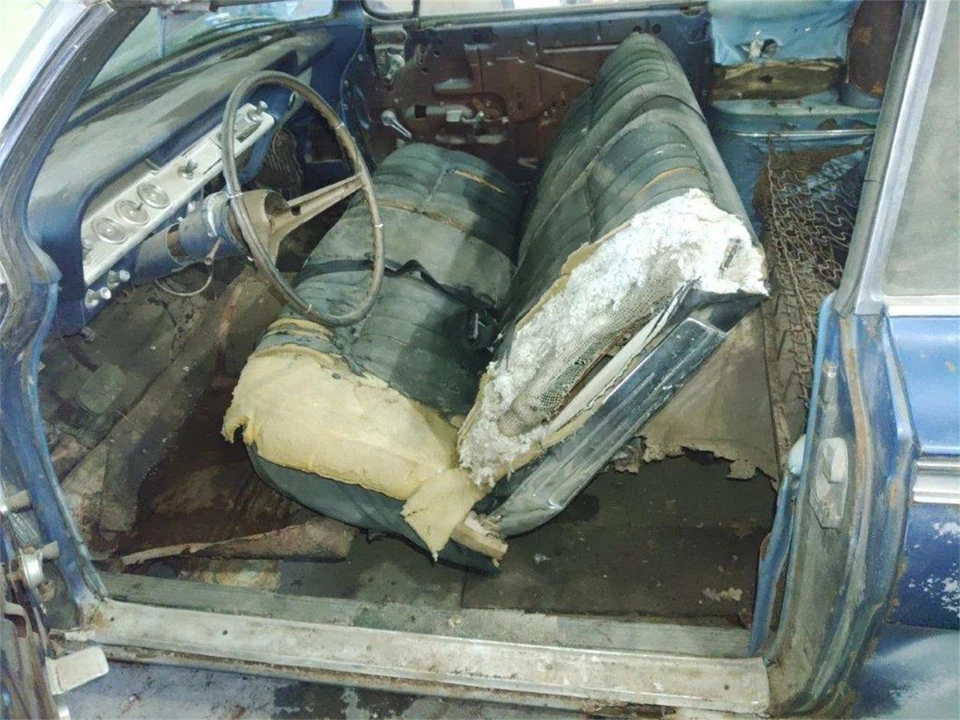 1962 Chevrolet - Image 15 of 31