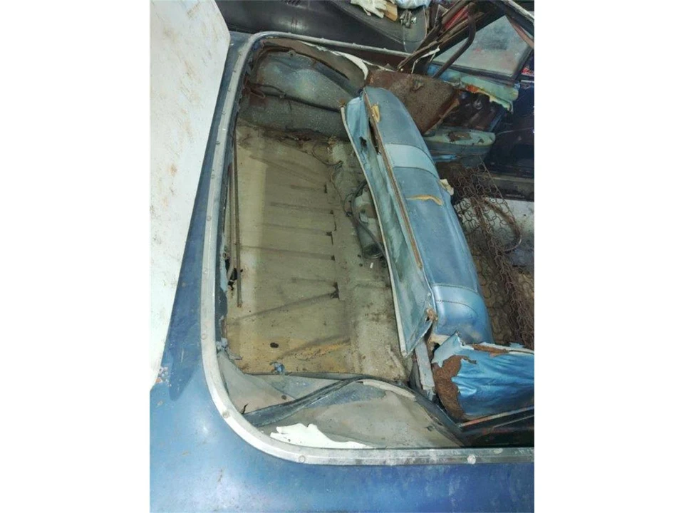 1962 Chevrolet - Image 20 of 31