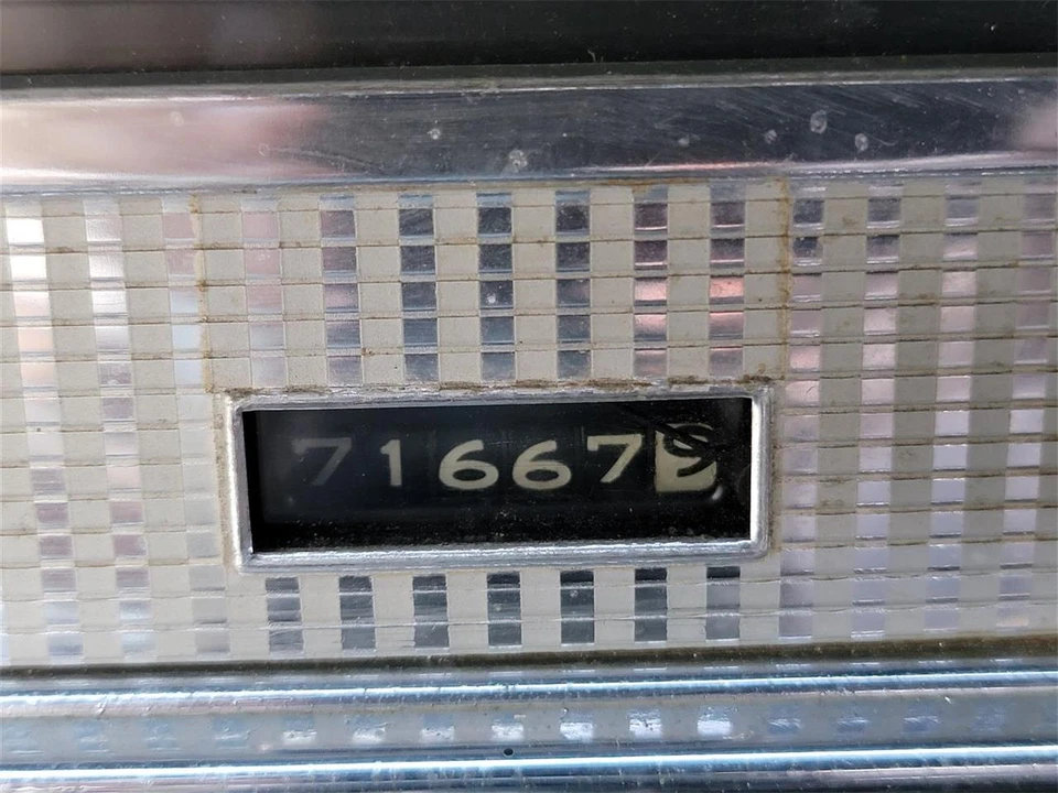 1962 Chevrolet Corvair 1st Gen - Image 21 of 31