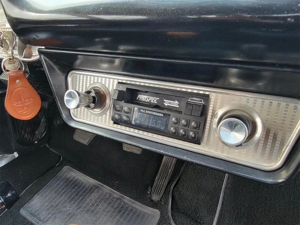 1962 Chevrolet Corvair 1st Gen - Image 23 of 31