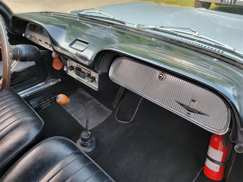 1962 Chevrolet Corvair 1st Gen - Image 22 of 31
