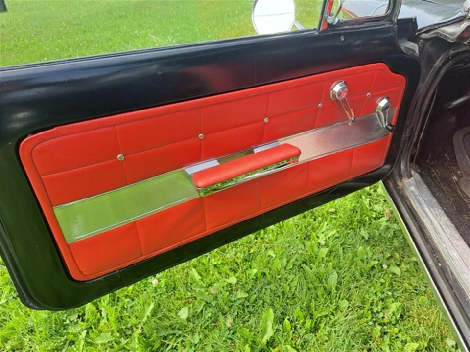 1962 Chevrolet Corvair 1st Gen - Image 4 of 8