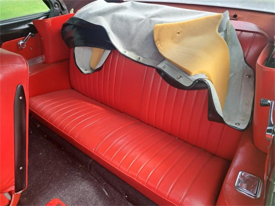 1962 Chevrolet Corvair 1st Gen - Image 6 of 8