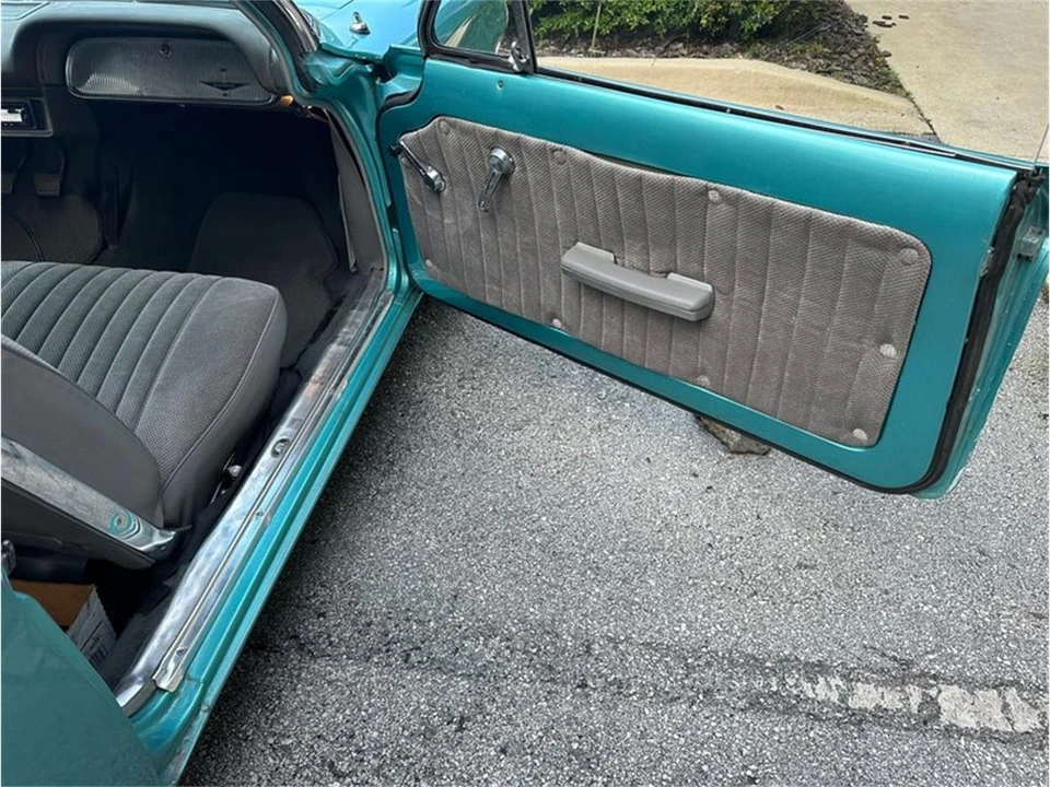 1962 Chevrolet Corvair 1st Gen - Image 24 of 31