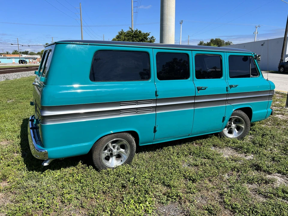 1962 Chevrolet Corvair Greenbrier & Corvan - Image 18 of 31